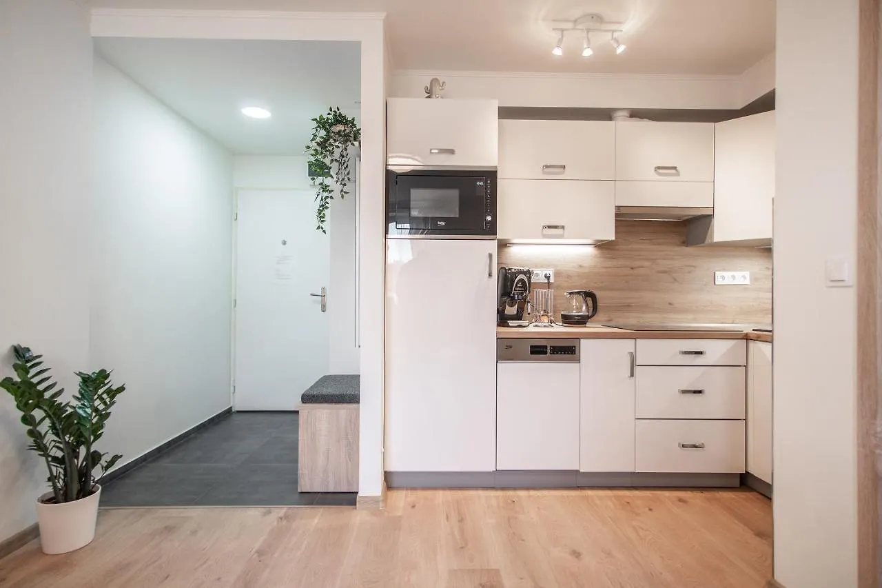 Miri Apartment - Utulny Byt Primo V Srdci Prahy Praga
